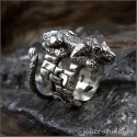 Кольцо Пума ювелирное дизайнерское украшение с кошкой на охоте