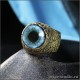 Дизайнерское кольцо из бронзы в форме крыльев с голубым глазом песца