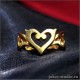 Комплект бижутерии для девушки кольцо и кулон в виде креста с сердцами и эмалью