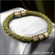 женский браслет шнур Ярко зеленого цвета с золотым замком 
