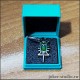 СЕРЬГА-ИГЛА В ВИДЕ ШПРИЦА с ЗЕЛЕНОЙ ЭМАЛЬЮ ФАН-АРТ WARHAMMER 40k