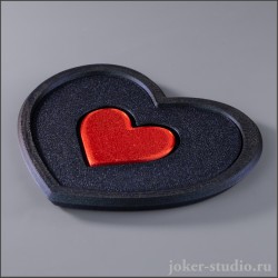 Подставка под кружку и стакан в виде готического сердца – оригинальный подарок для любителей мрачной эстетики