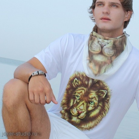Мужская летняя футболка с рисунком льва светящаяся в ультрафиолете