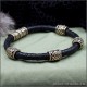 Мужские украшения браслет с бронзовыми бусами Звезда Руси на кожаном черном шнуре ручного плетения