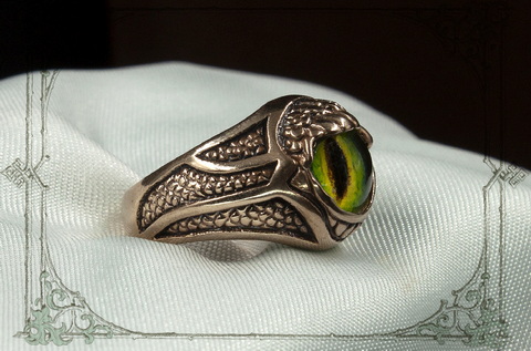 Золотое кольцо Глаз зеленого Дракона