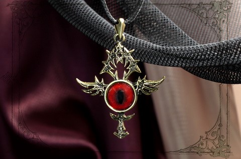 Женский крест анкх с глазом огненого дракона