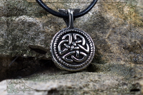 кельтский кулон трикветра символ друидов