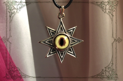 Кулон золотая Звезда Иштар с глазом оцелота