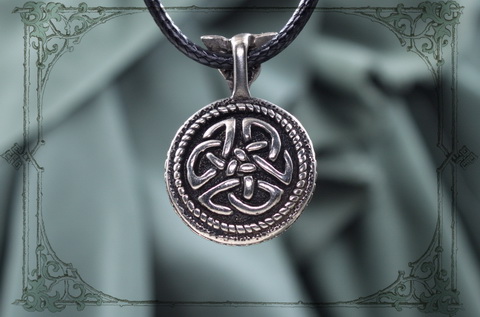 кельтский кулон с символом нестандартные подарки для женщин
