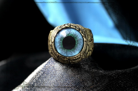 кольцо оригинальное необычное с глазом песца