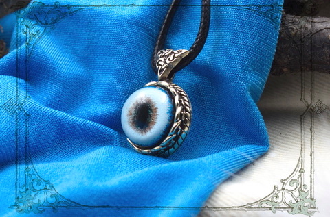 кулон глаз рыси кошки кельтской богини Фрейи