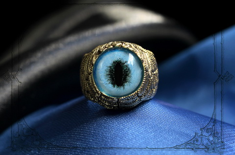 Очаровательное кольцо с глазом сиамского кота -красивый подарок жене