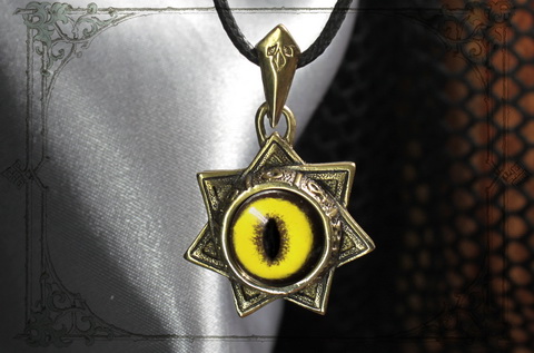 Кулон Звезда Мага с желтым глазом с символом деймона купить