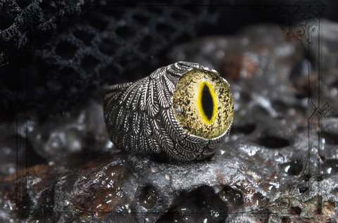 кольцо серебряное глаз крокодила аллигатора