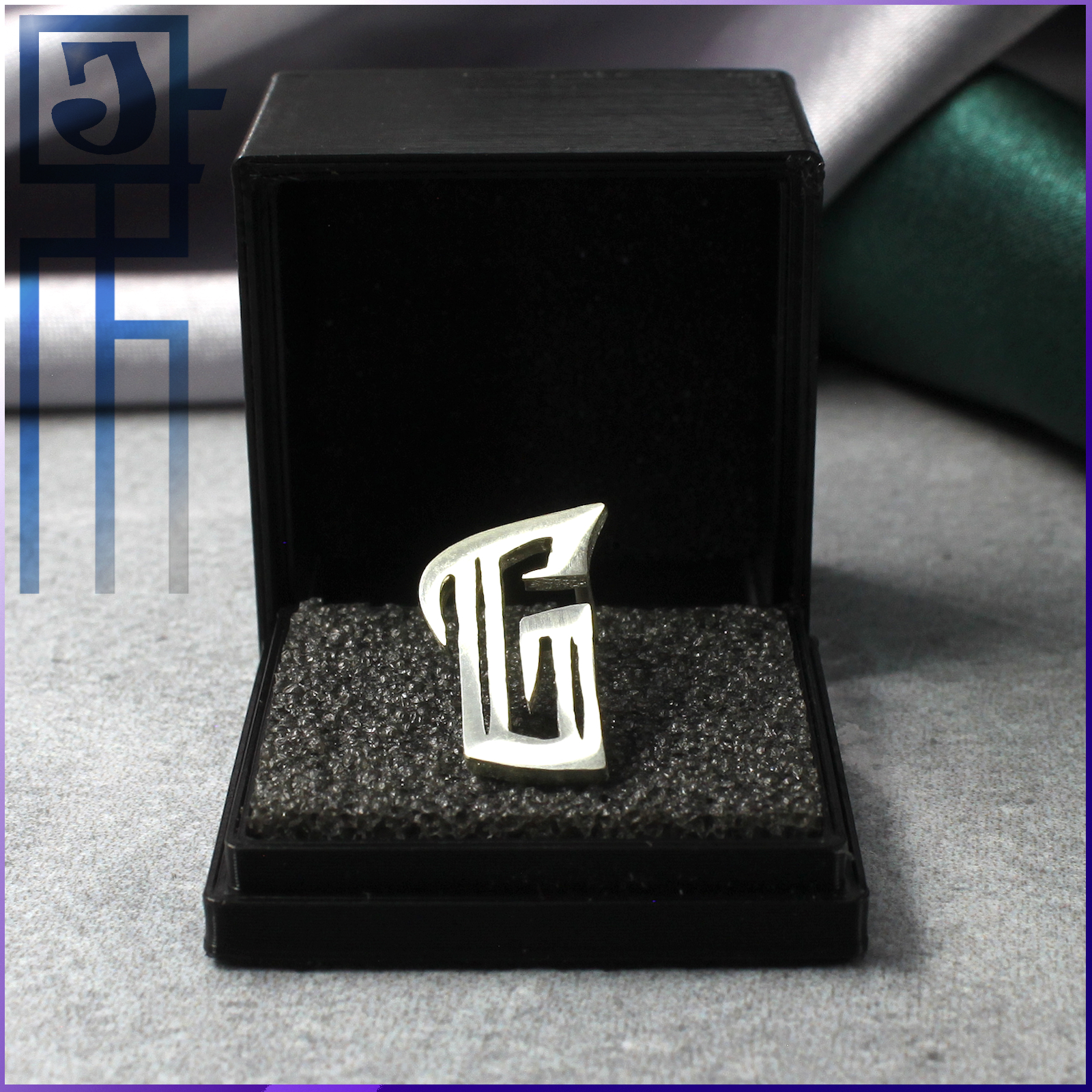 Изготовление мерча для фанатов для Кипрской Рок группы