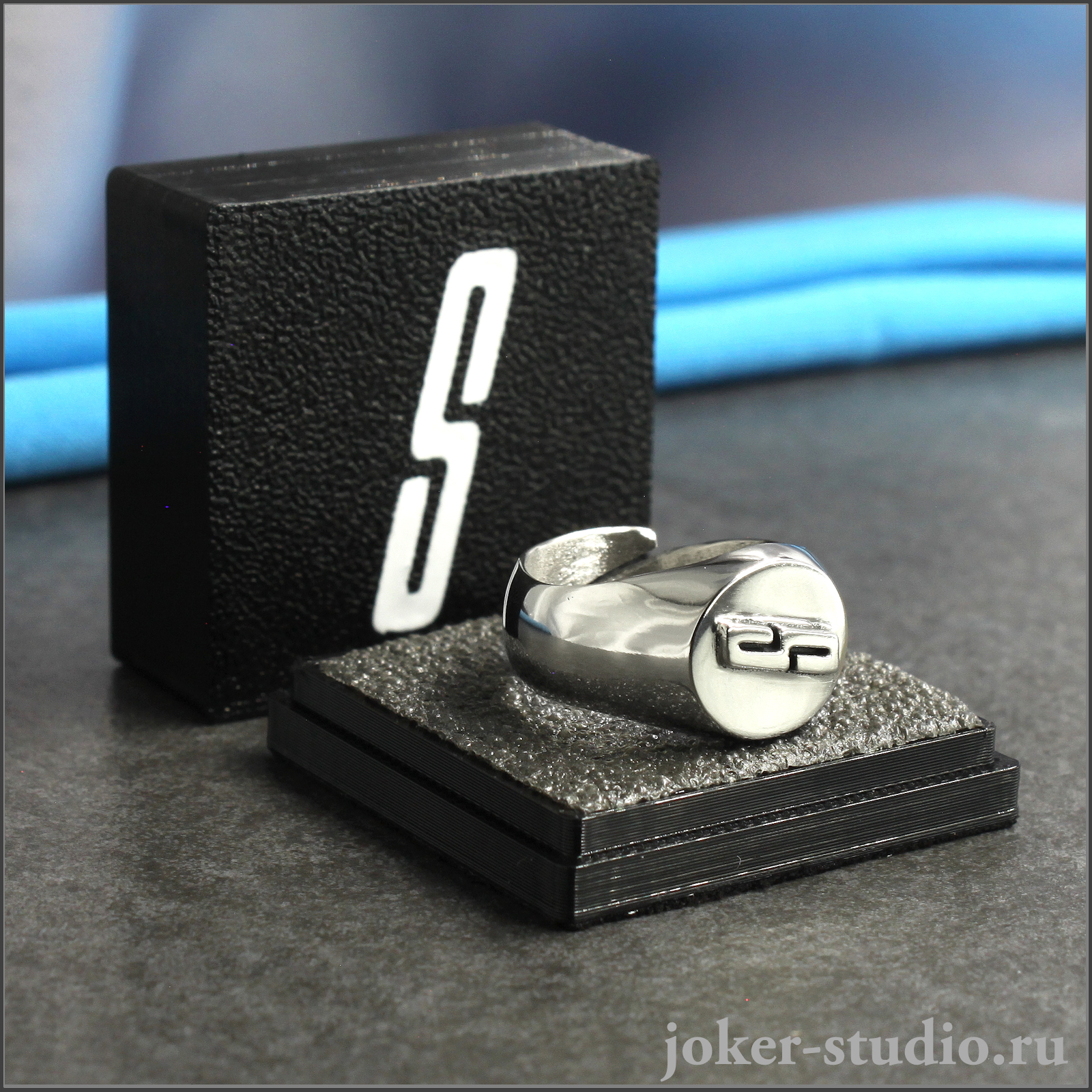 Брендинг на заказ изготовление колец в Joker-Studio