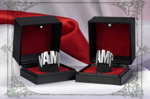 Свадебное готическое кольцо «Вамп»: необычный выбор для пары в стиле Vampire Goths. Ювелирное украшение ручной работы — закажите в магазине Joker‑Studio и добавьте мистики в ваш особенный день.