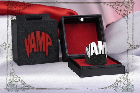 Стильные украшения с тематикой вампира: кольцо «Вамп» (Vamp) в готическом стиле. Элегантное ювелирное изделие ручной работы — заказывайте в Joker‑Studio, добавьте мистики в свой образ.