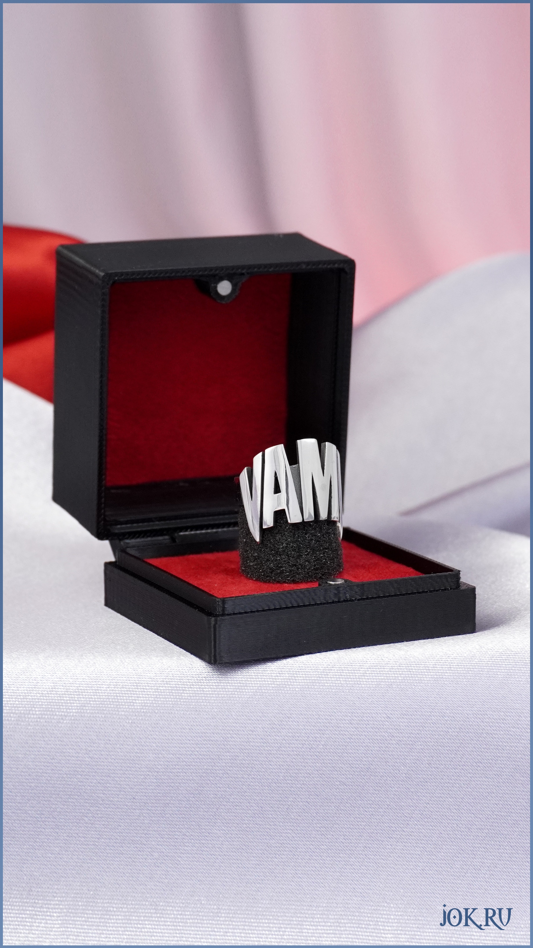 Стильное готическое кольцо «Вамп» (Vamp) — ювелирное украшение ручной работы с вампирской символикой. Купите в магазине Joker‑Studio: подчеркните свой образ в стиле Vampire Goths!