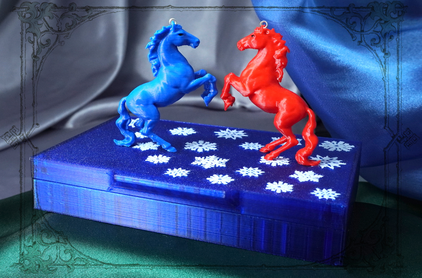 Изысканный подарок с лошадками — для сотрудников и друзей.