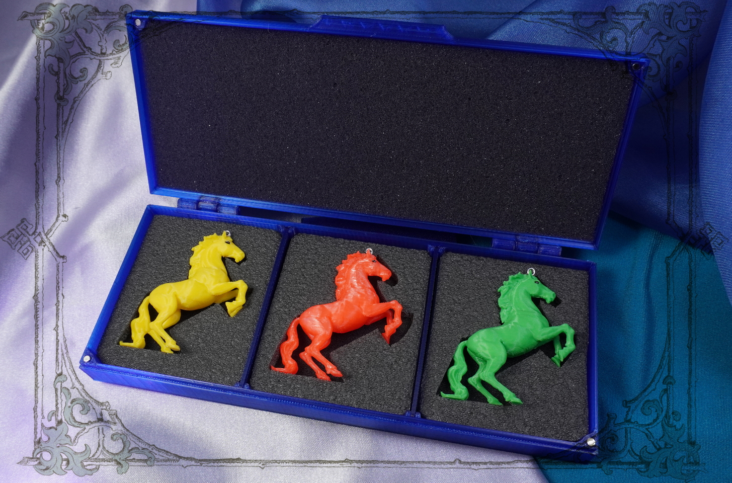 Подарочный набор: Желтая, оранжевая, зеленая Лошадка