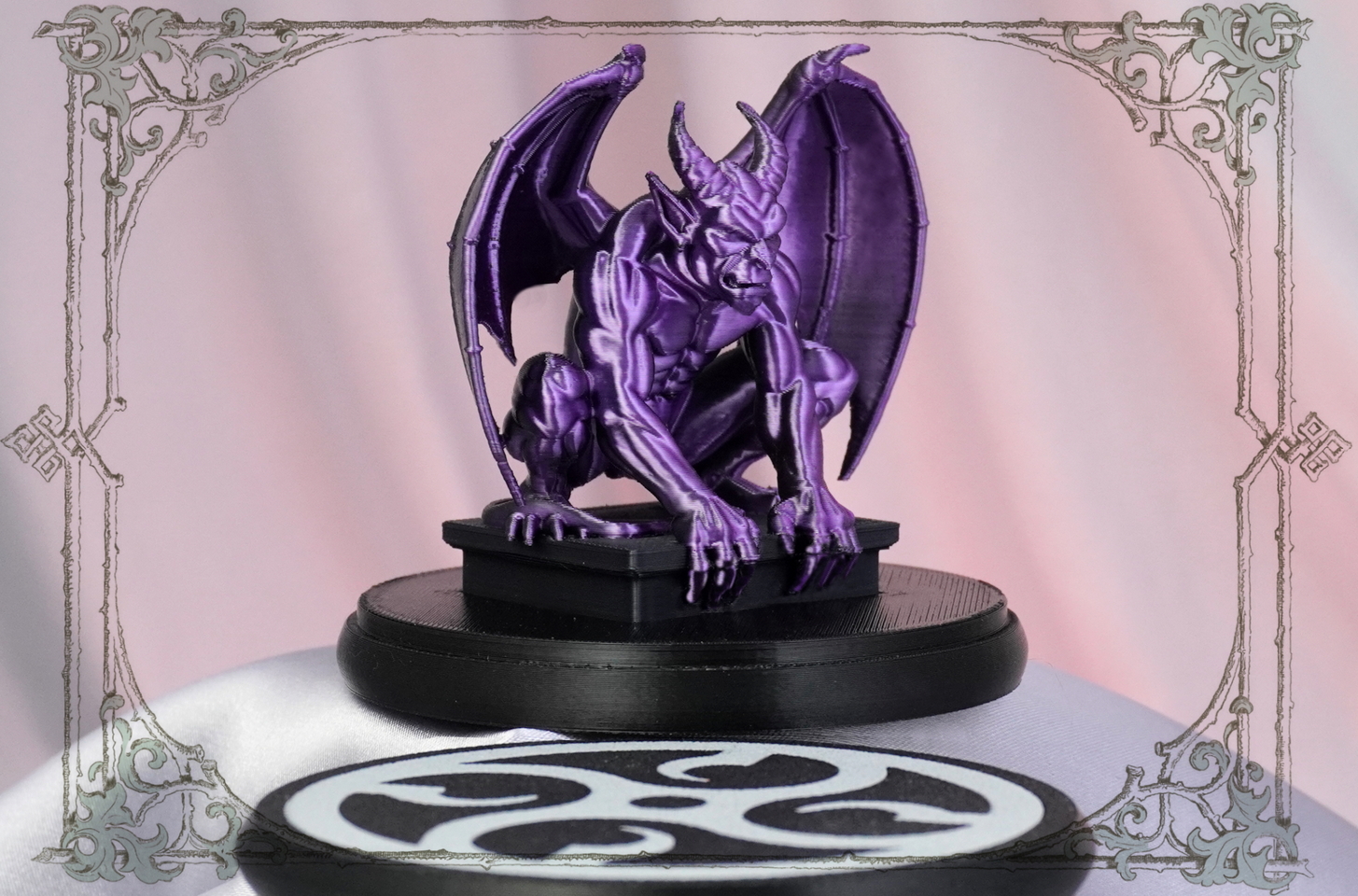 Готическая статуэтка горгульи - оригинальный подарок для любителей мистики