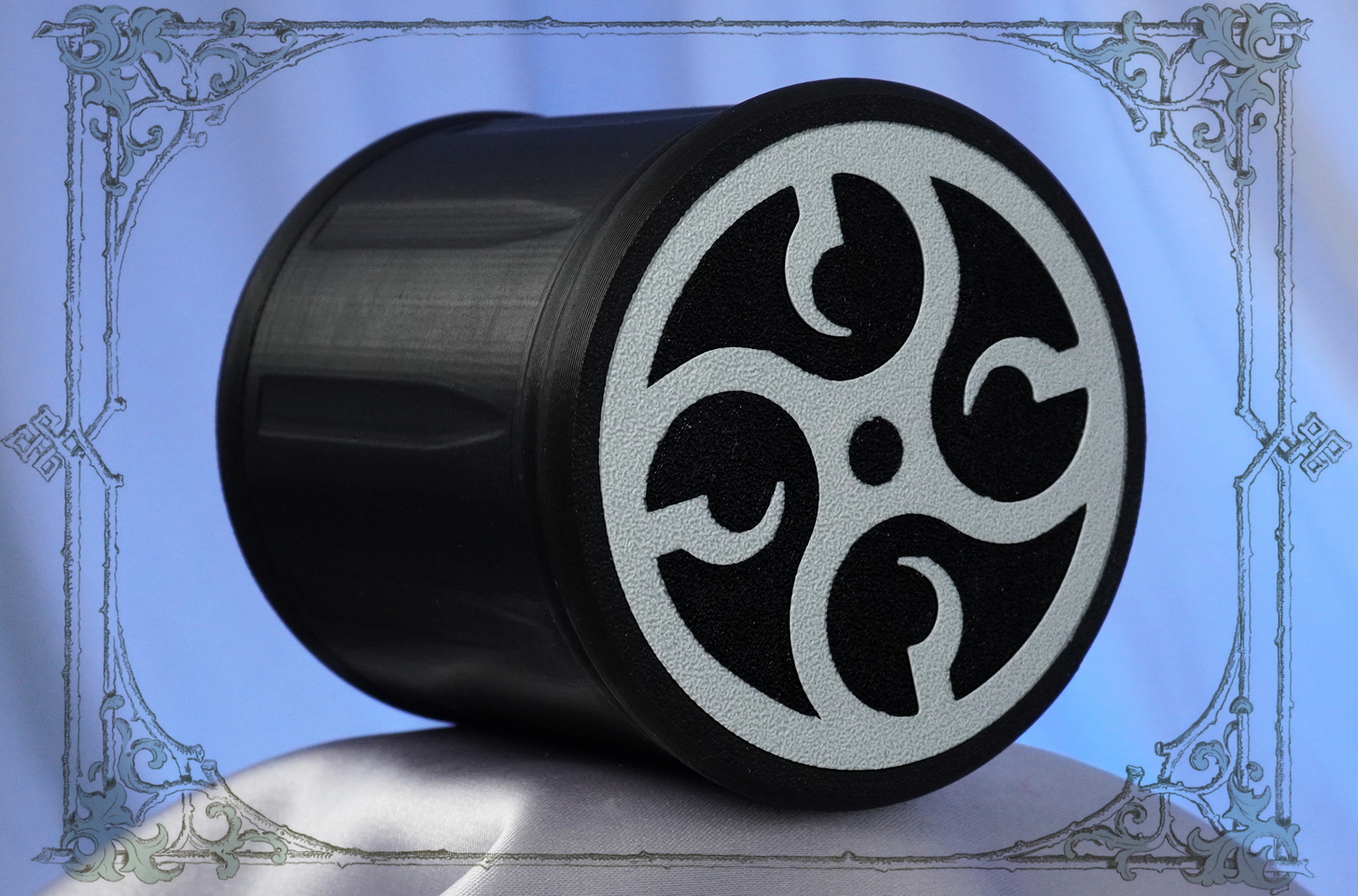 Мистика и ужас в одной статуэтке - горгулья от Joker-Studio