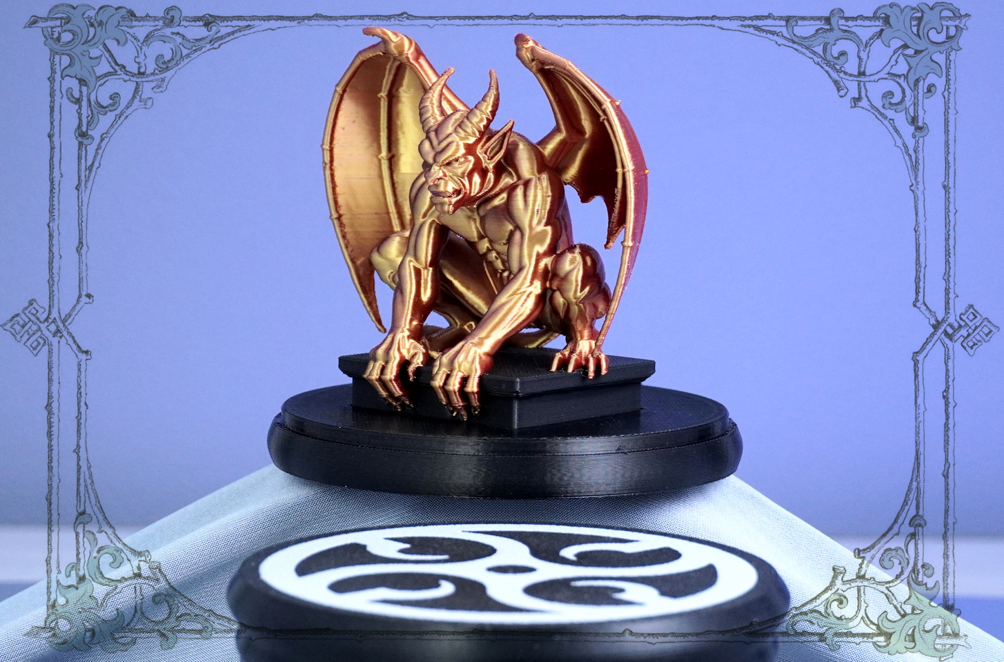 Готический декор для интерьера: обзор фигурки „Горгулья“