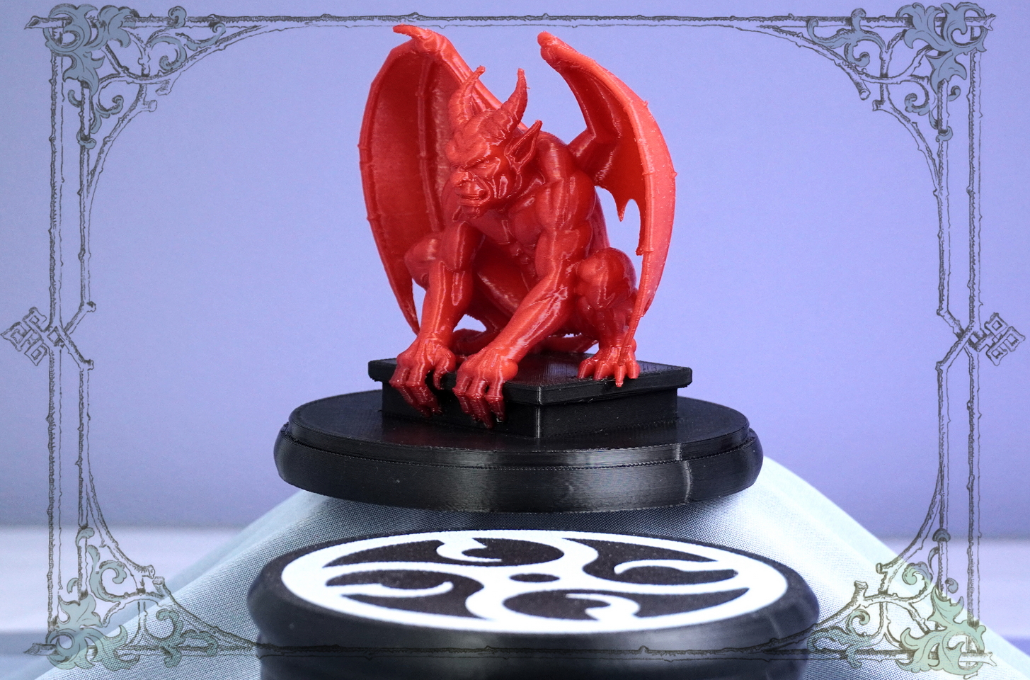 средневековая горгулья фигурка на полку