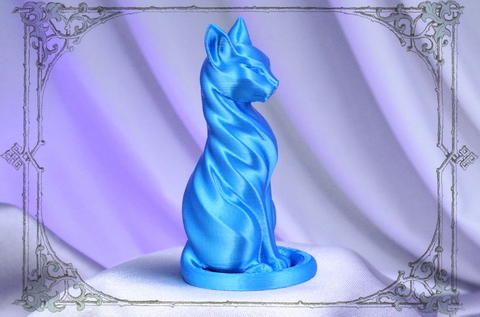 Оберег для интерьера – голубая кошка добавляет свежесть и гармонию в магазине Джокер