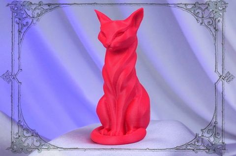 Статуэтка кошки — подарок, который станет символом любви и верности.