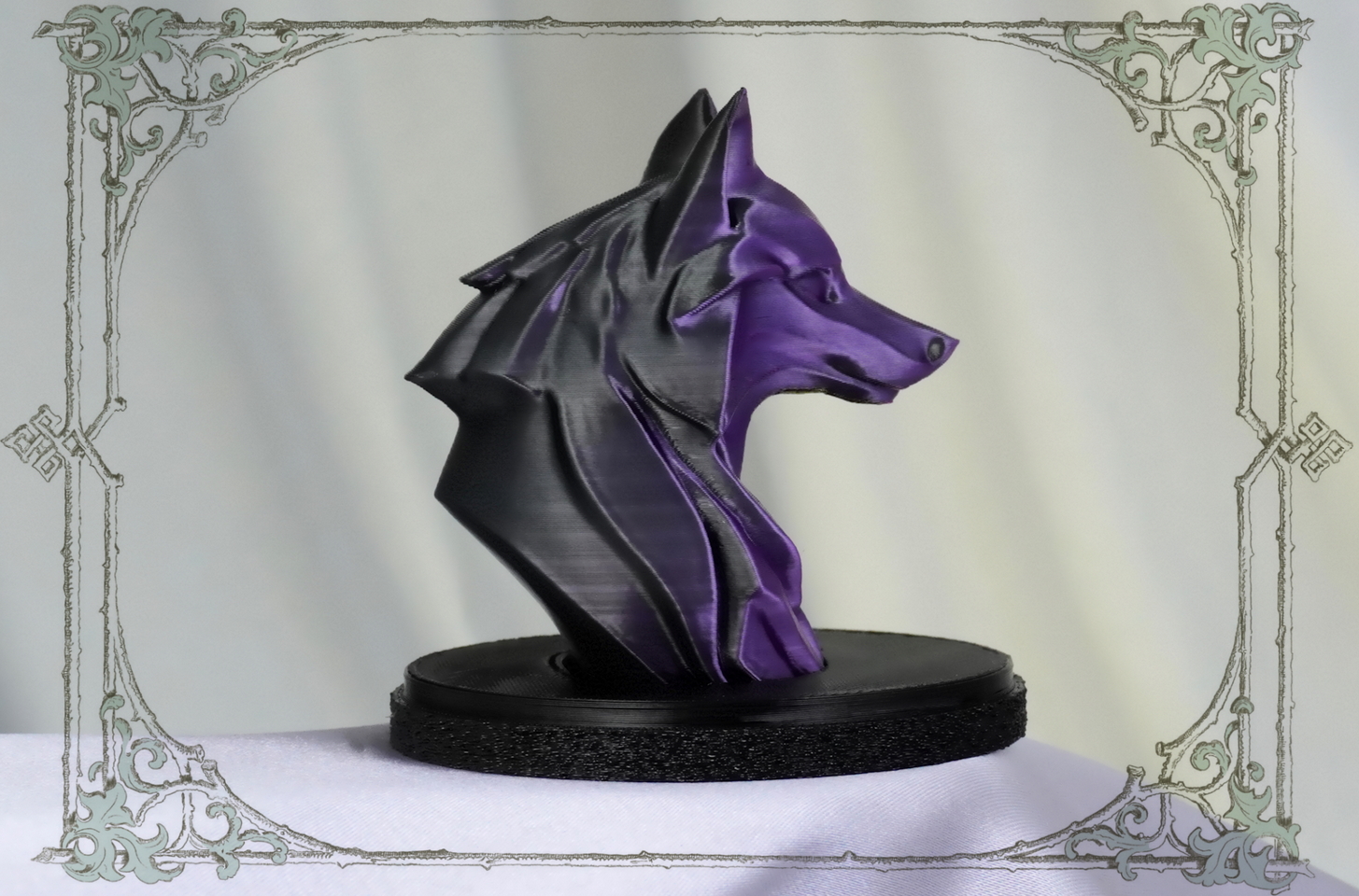 Лиса в готике: статуэтка, объединяющая магию и элегантность joker-studio