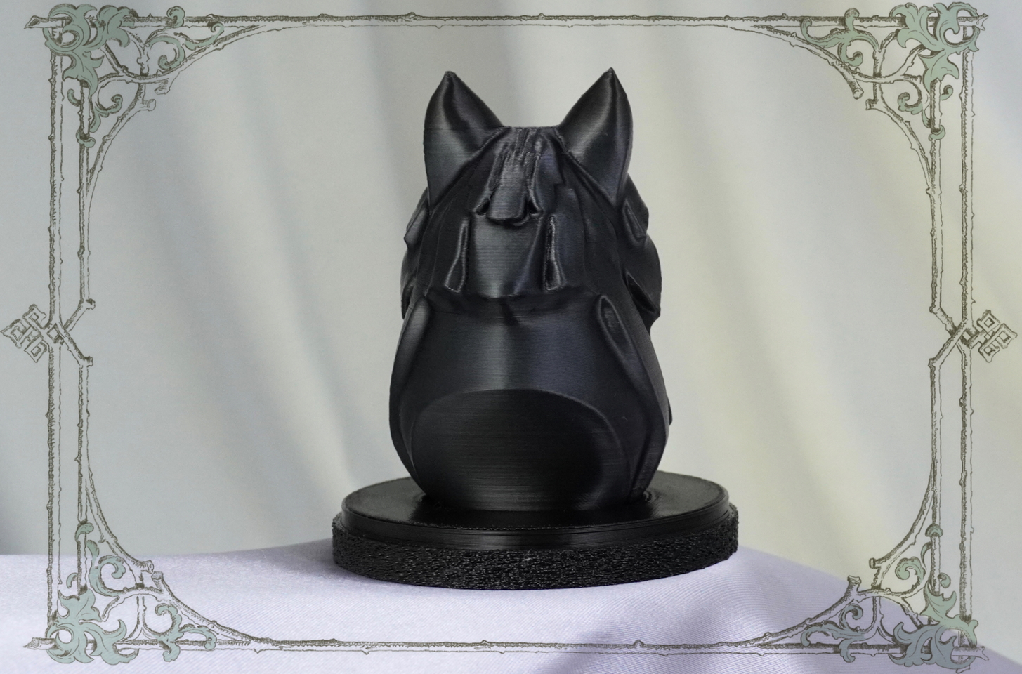Тёмная грация: статуэтка лисы — талисман и арт‑объект в готическом стиле Joker-studio