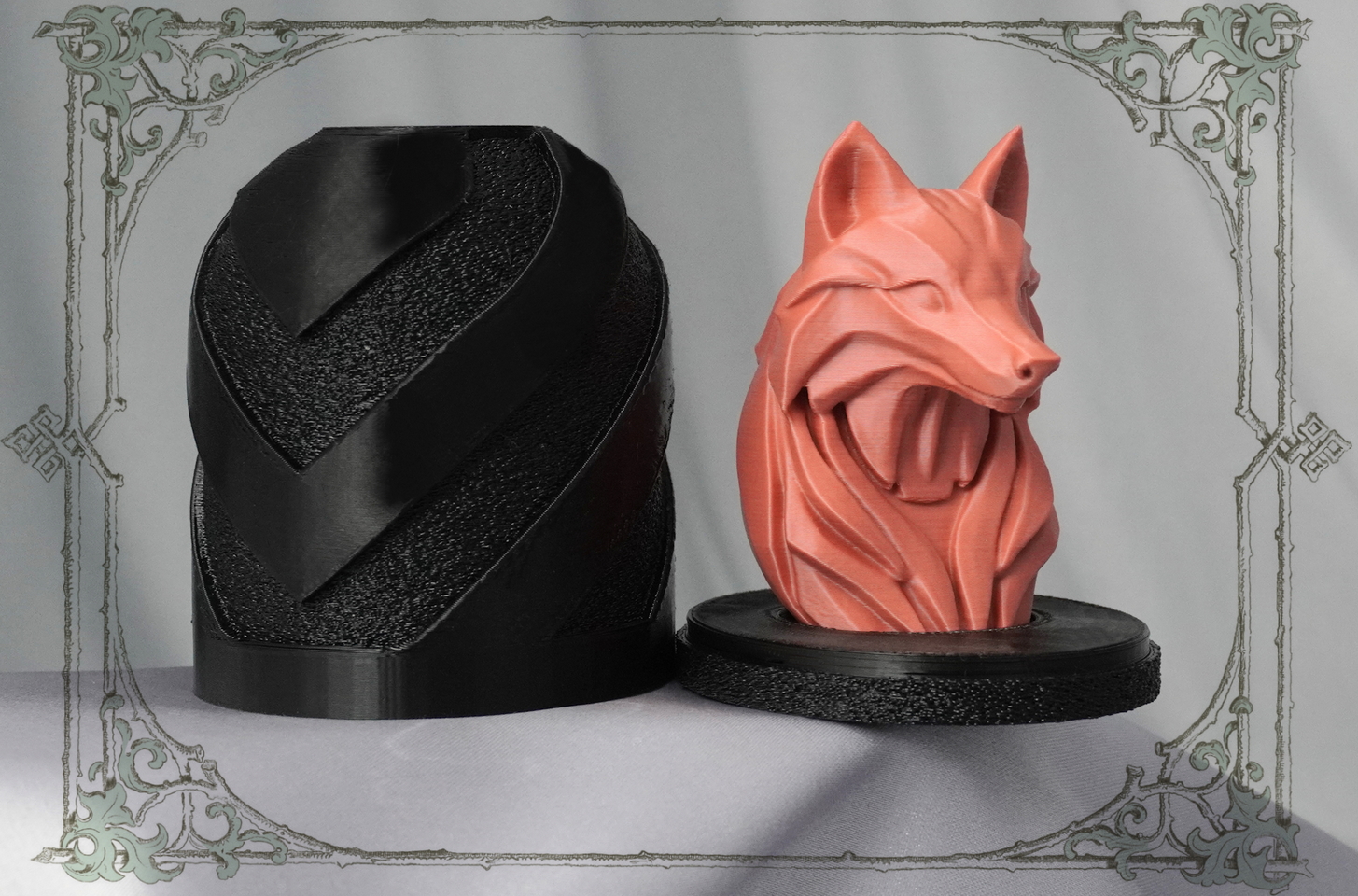 Фигурка лиса в подарочном футляре — готовый презент, который не потребует дополнительной упаковки