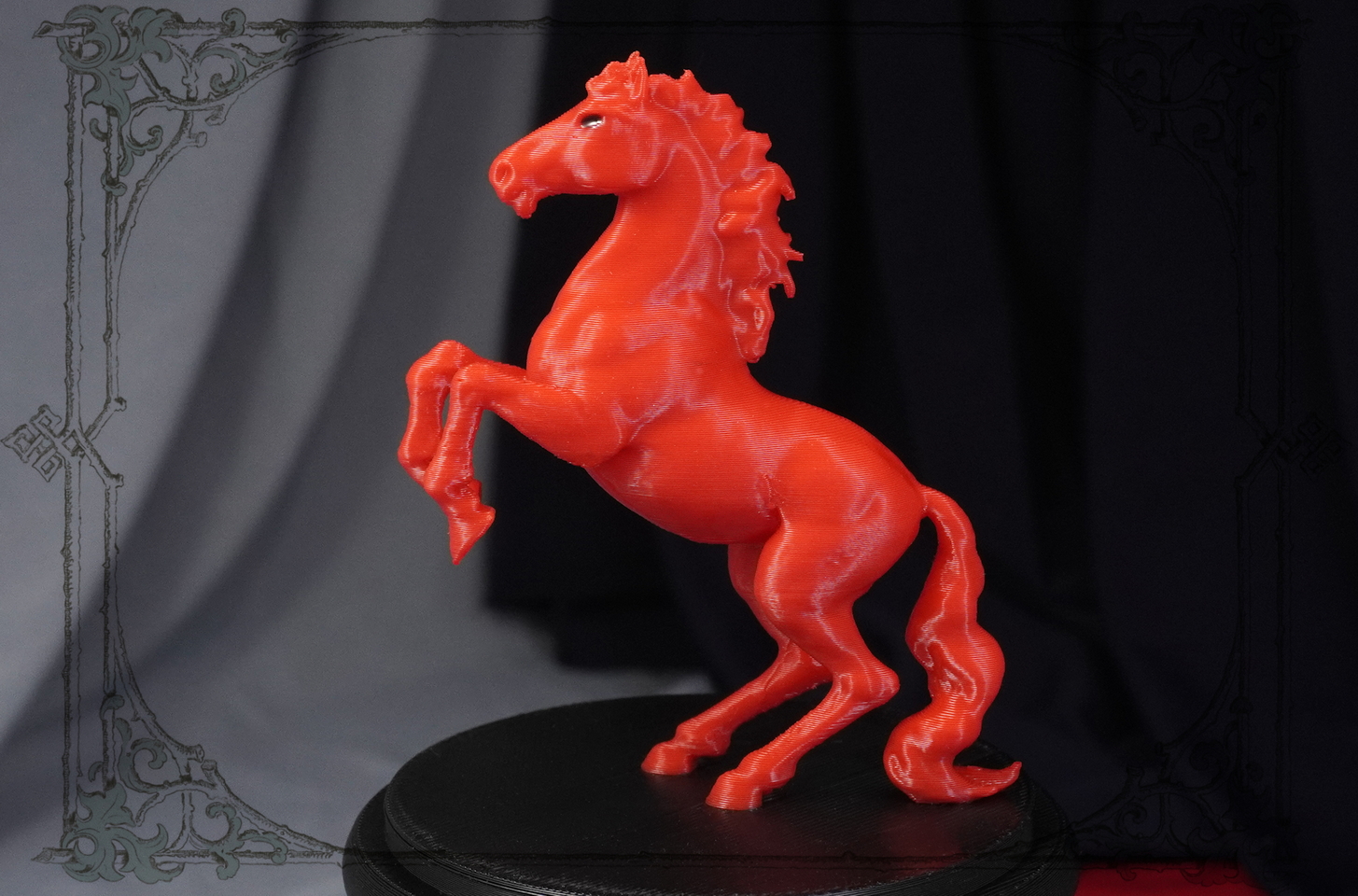 Сувенир Красная Лошадь – Идеальный Подарок для Любого Случая