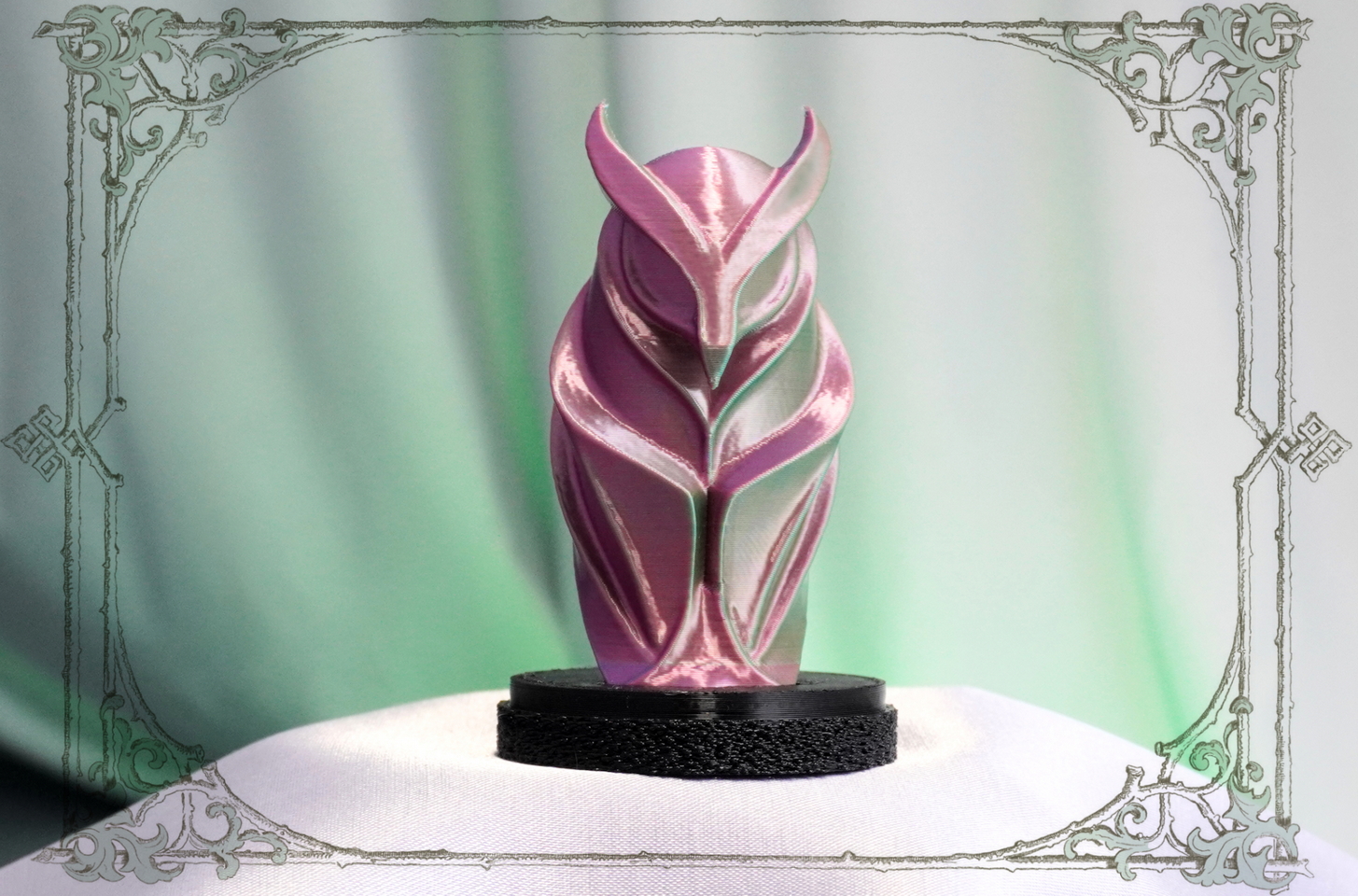 Талисман сова в подарок женщине – стильная и магическая фигурка, символизирующая мудрость и защиту, отличный выбор для близких