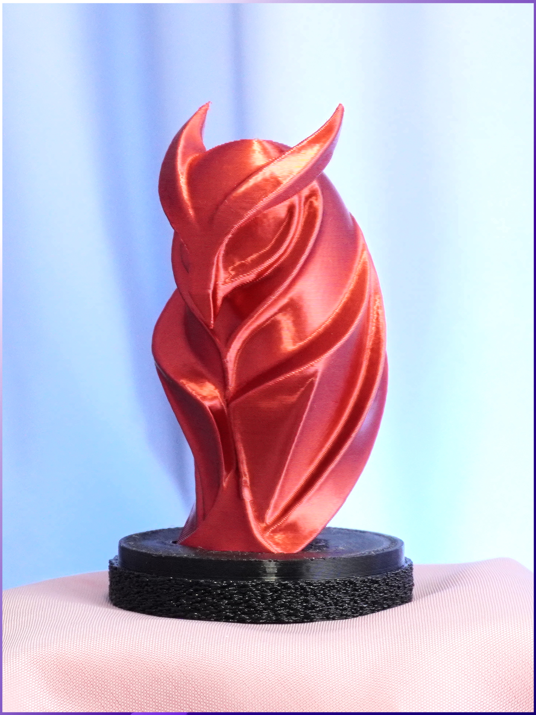 5. Яркая статуэтка совы для дома — украшение, которое привлекает внимание