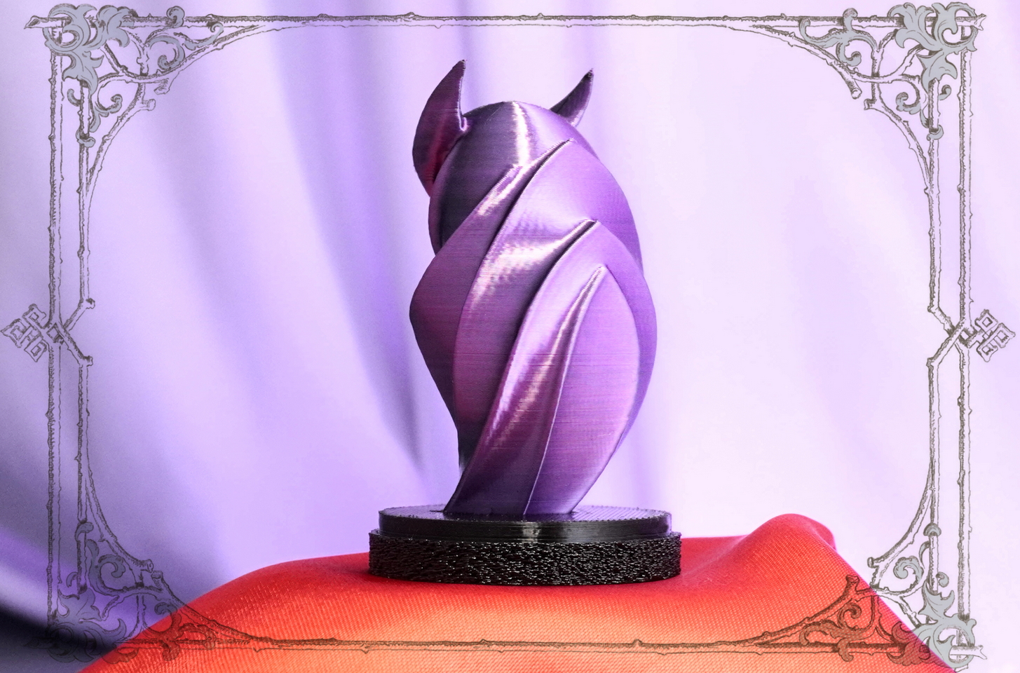 Декор в стиле готики – фиолетовая сова фигурка, символизирующая магию и внутренний мир, Joker-Studio