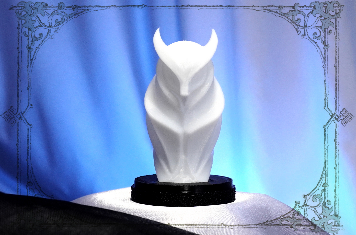 Фигурка совы для мира в доме – белая птица, приносящая спокойствие и баланс в интерьер.