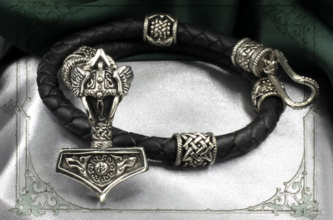 Мужской браслет из кожаного шнура с Молотом Тора и символом Звезда Руси