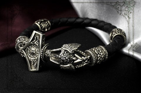 Молот Тора кожаный браслет с бусинами Сварога подарок для мужчины