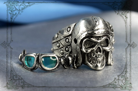 Кольцо для мужчины - купить перстень с черепом для байкера
