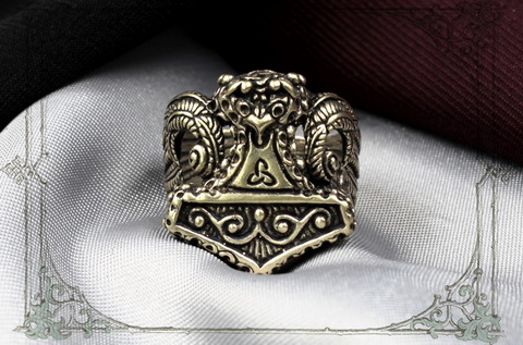 Ювелирный Молот Тора мужское кольцо из бронзы с руной