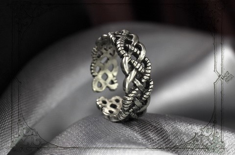 Тонкое кельтское кольцо с узором плетенка "Гленн"
