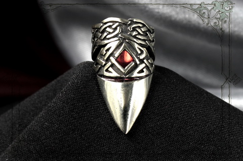 Коготь кольцо с кельтским узором высокого качества в рок-магазине Джокер
