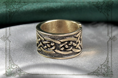 кольцо женское с кельтским узором