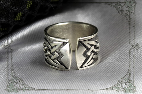 кольцо мужское серебряное