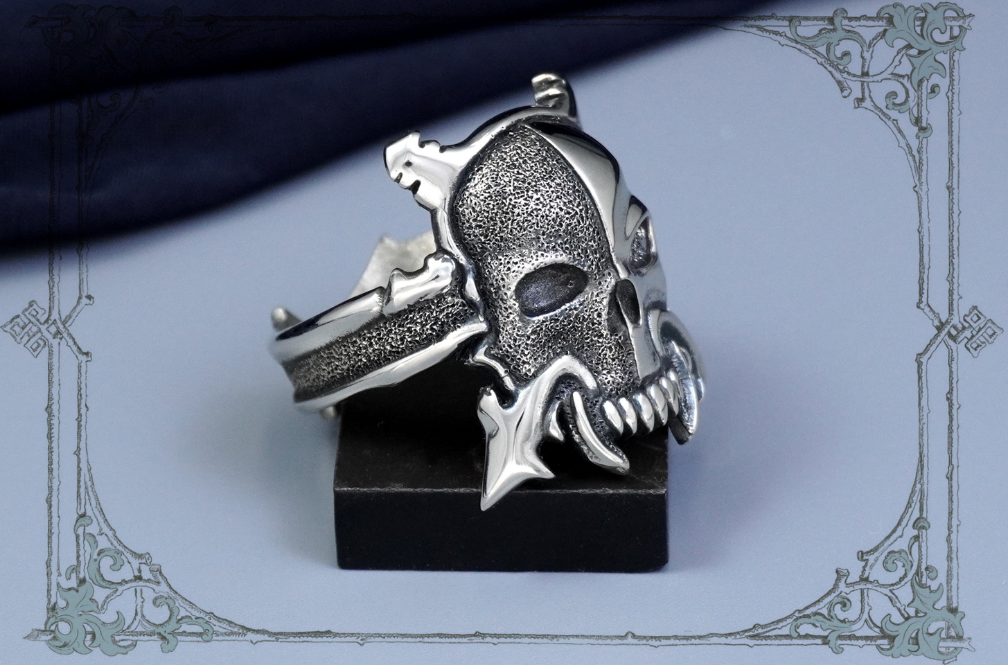 Идеальный подарок для фаната Warhammer 40,000: Изделия с символикой Sons of Malice