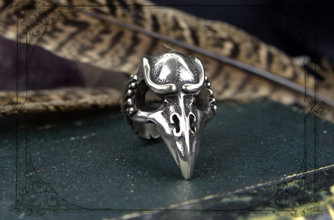 Перстень "Череп Ворона" ювелирный перстень для мужчины