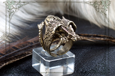 Купить кольцо Грифон из бронзы в Мастерской Джокер